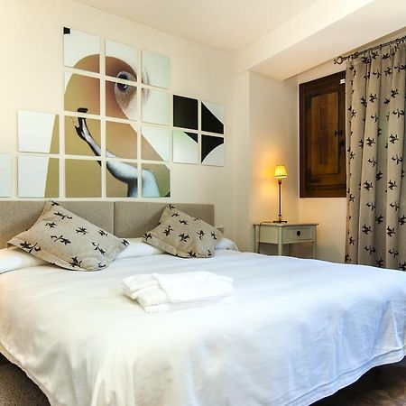 Abadia San Martin Hotel ซานมาร์ติน เดล กัสตาญาร์ ภายนอก รูปภาพ