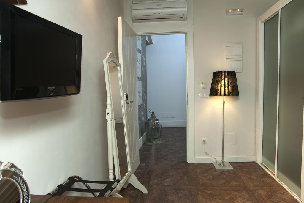 Abadia San Martin Hotel ซานมาร์ติน เดล กัสตาญาร์ ภายนอก รูปภาพ