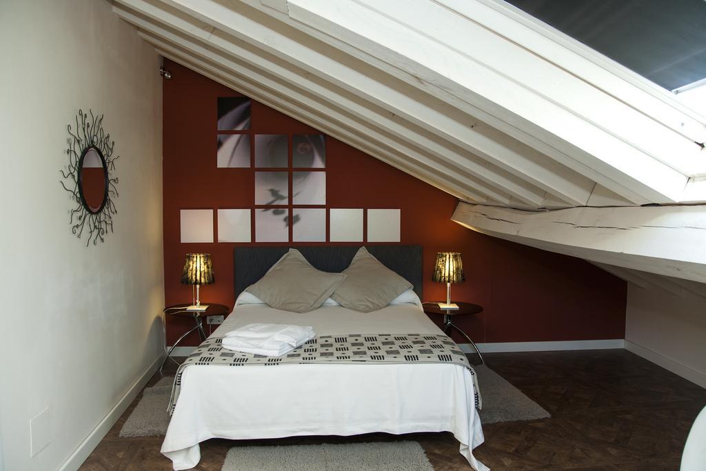 Abadia San Martin Hotel ซานมาร์ติน เดล กัสตาญาร์ ภายนอก รูปภาพ