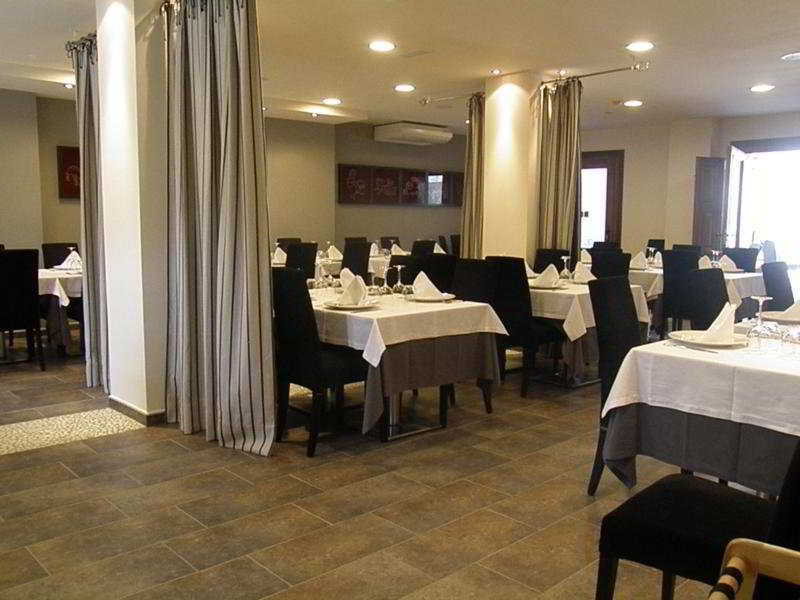 Abadia San Martin Hotel ซานมาร์ติน เดล กัสตาญาร์ ภายนอก รูปภาพ